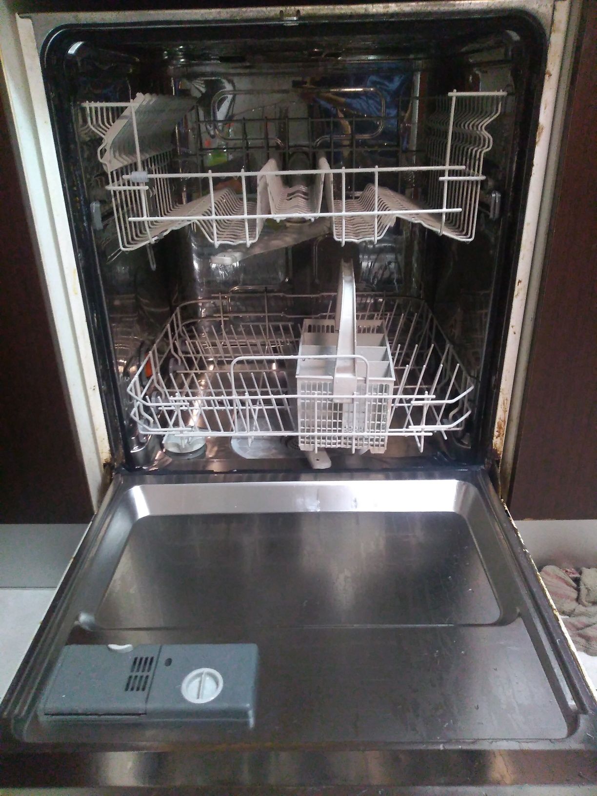 Máquina de lavar loiça zanussi - peças