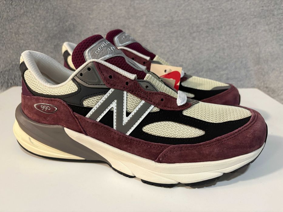 Продам новые оригинальные кроссовки New Balance 990