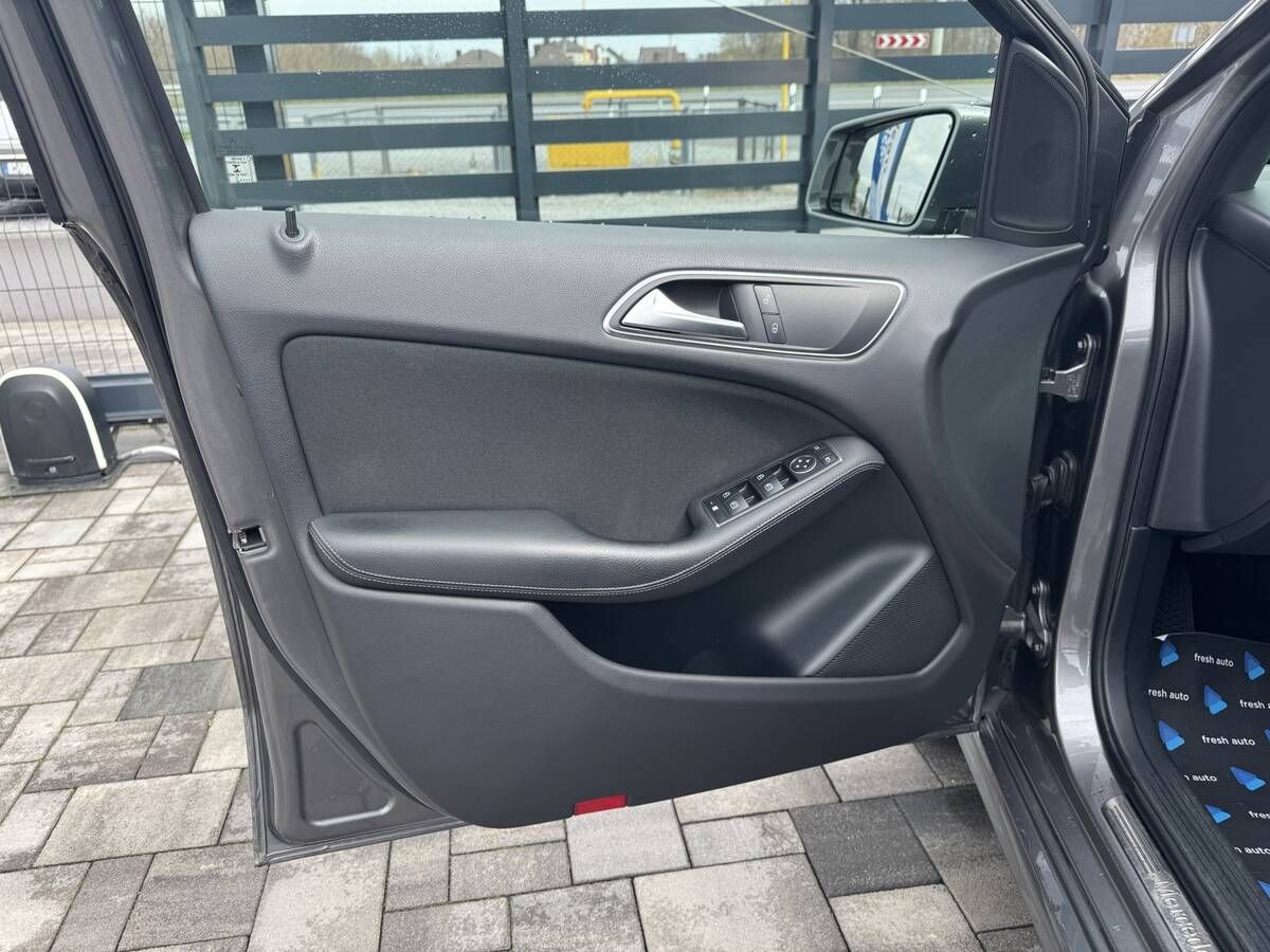 Mercedes-Benz B-series 2015 freshauto