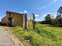 Moradia e Terrenos em São João de Ovar-Salgueiral