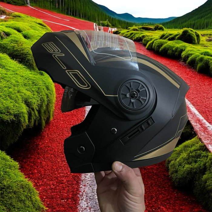 PROMOÇÃO! Capacete de Moto flip – NOVO LUVA GRATIS