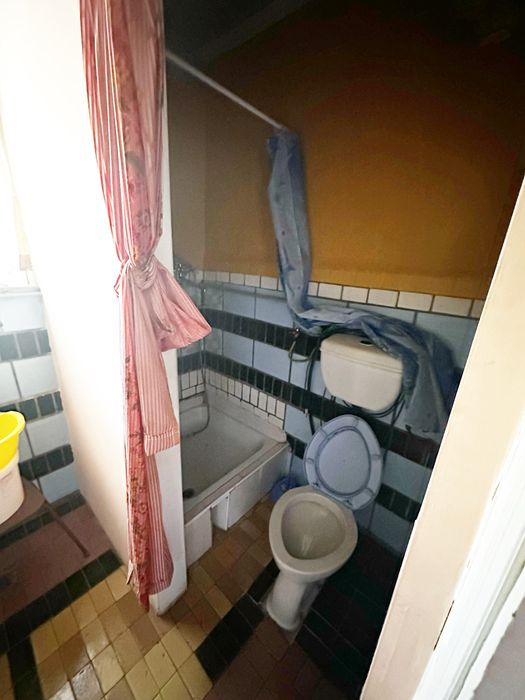 Продаж будинку, ділянка 15 соток