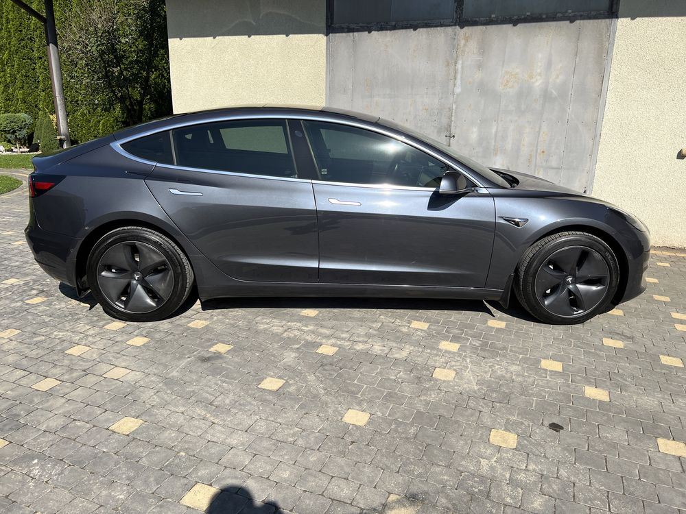 Tesla Model 3 2018 Dual Motor Long Range 75KW