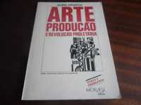 "Arte, Produção e Revolução Proletária" de Boris Arvatov