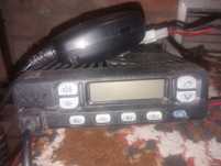 Радіостанція ICOM IC-F310.
