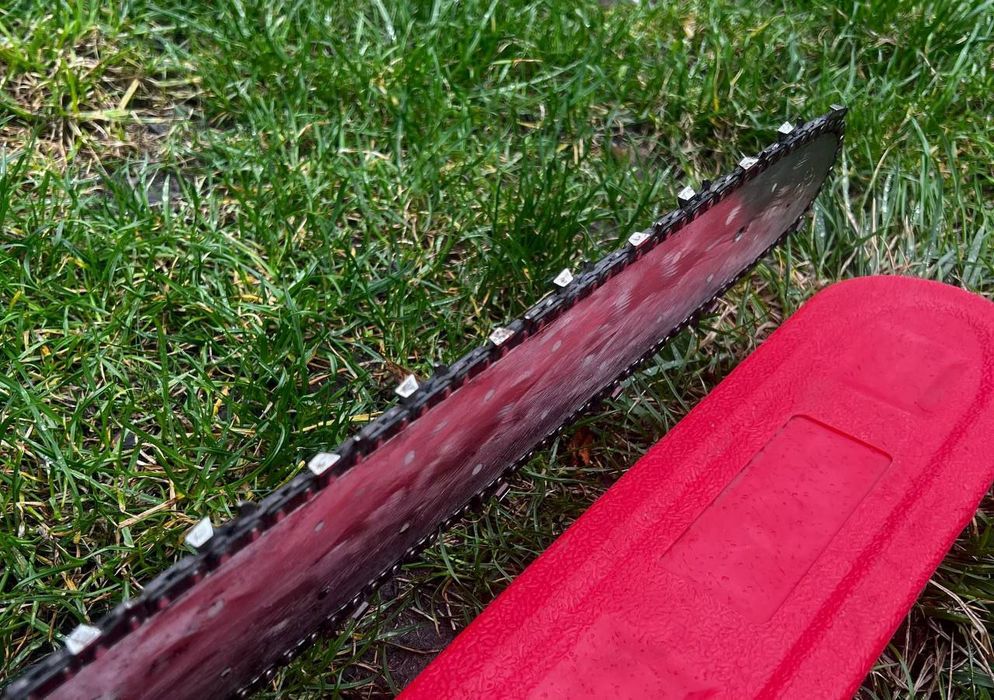 Продам бензопилу