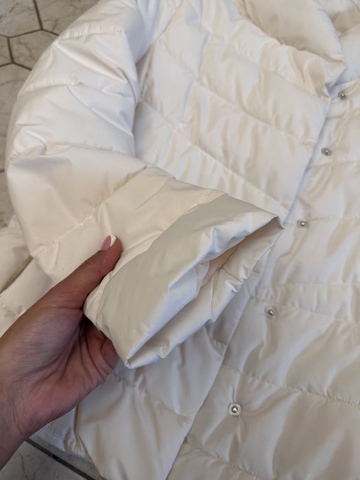 Куртка жіночка Reserved