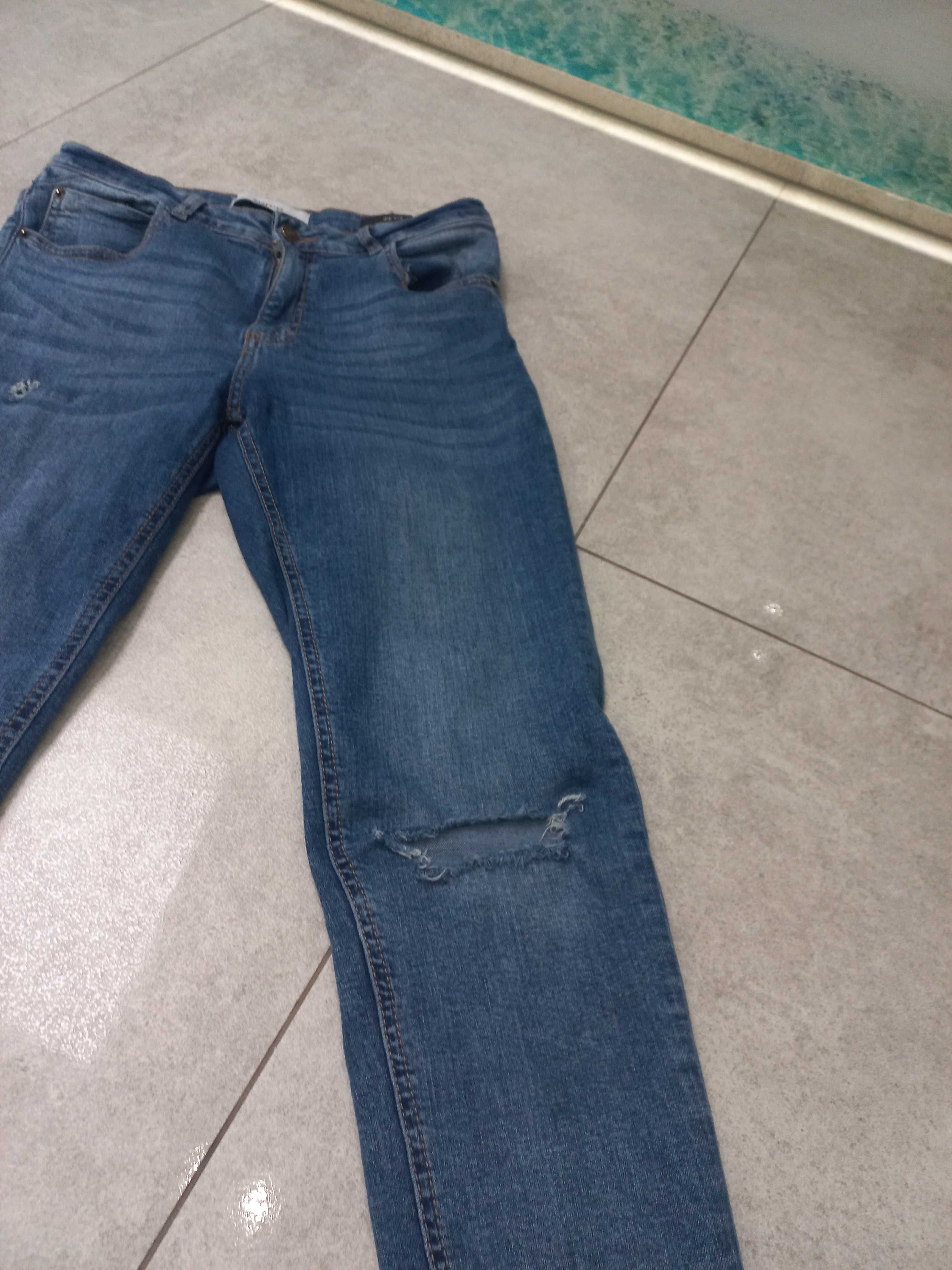 Spodnie jeansowebdamskien38 reserved