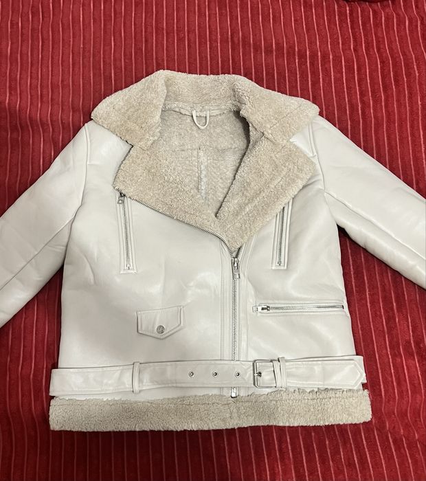 ПРОДАМ! Тепла стильна дублянка