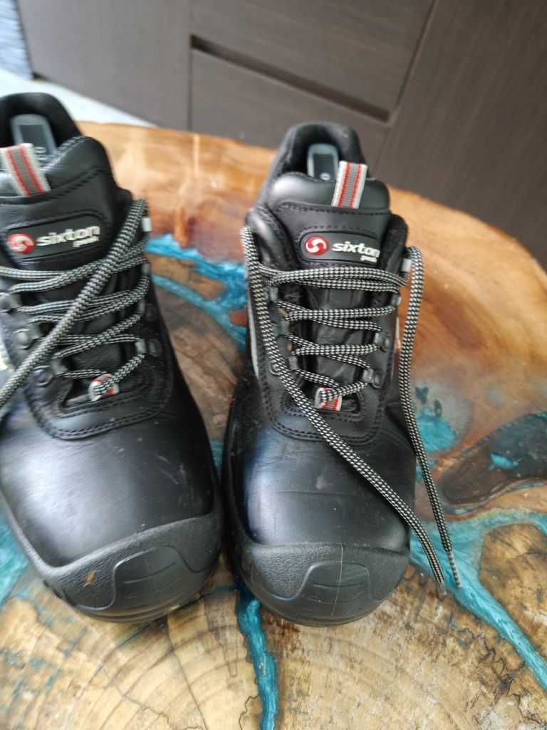 Buty Robocze marki Sixton peak S3 WR HRO SRC