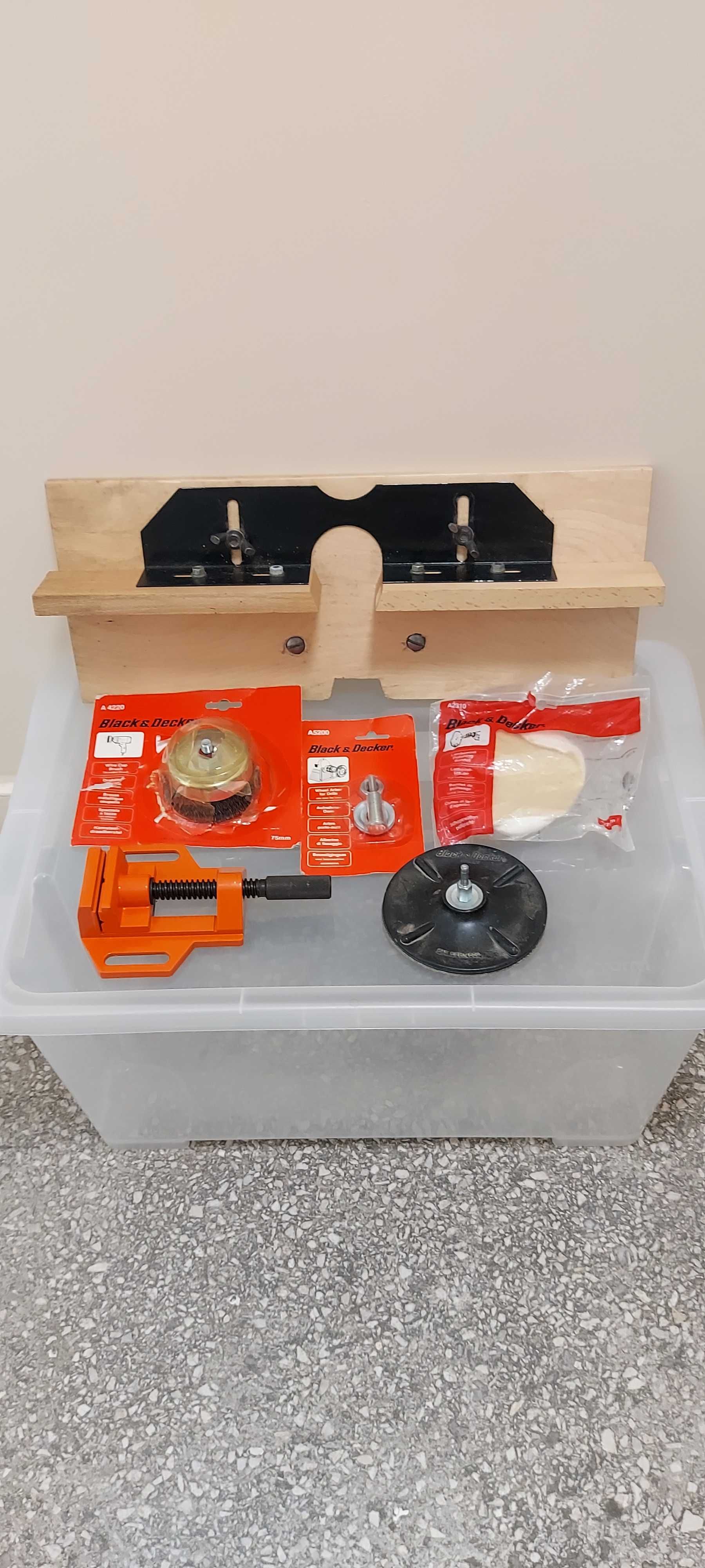 Zestaw majsterkowicza Black&Decker wieloelementowy.