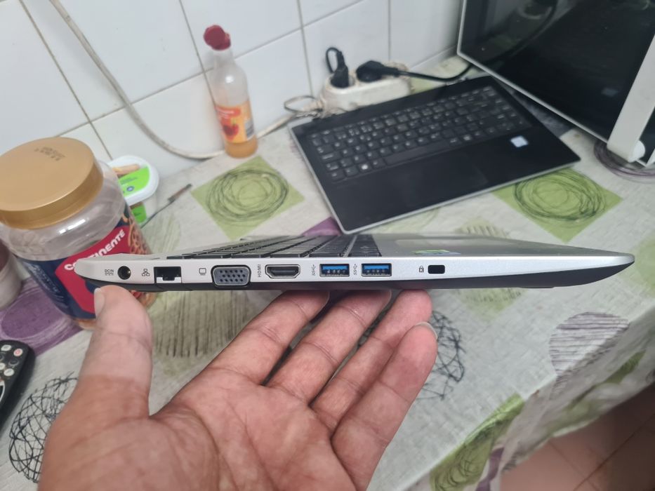 Portatil asus e hp