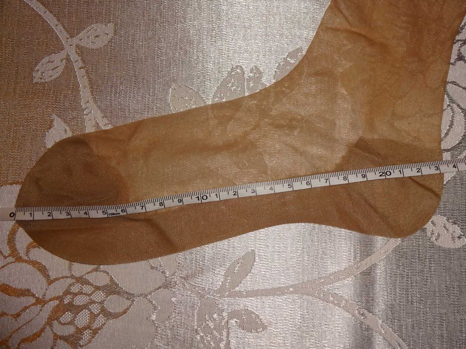 ARWA nylonowe pończochy do pasa do pończoch NYLONY r. 9 / 83-84