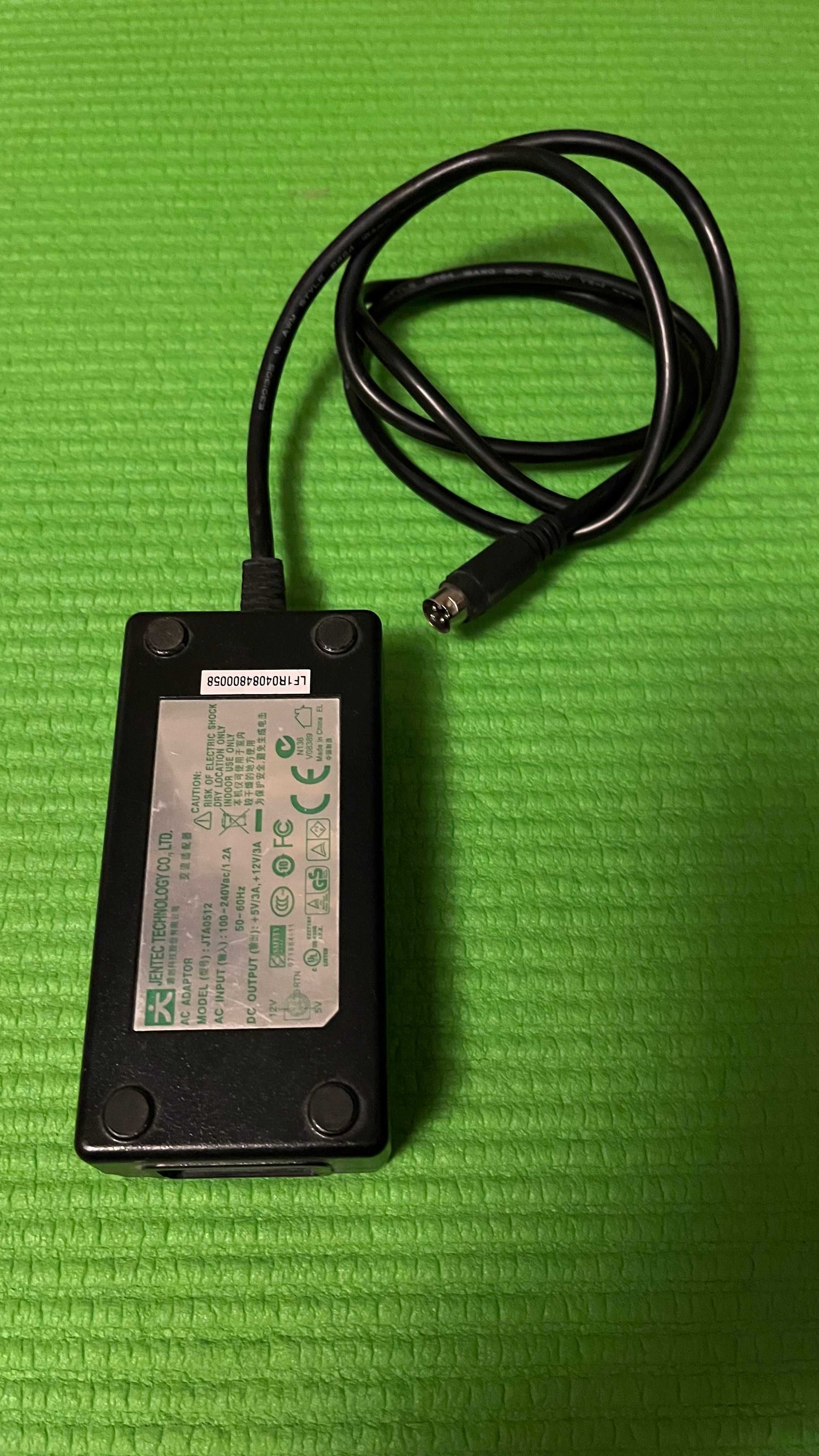 Serwer plików D-LINK DNS-323