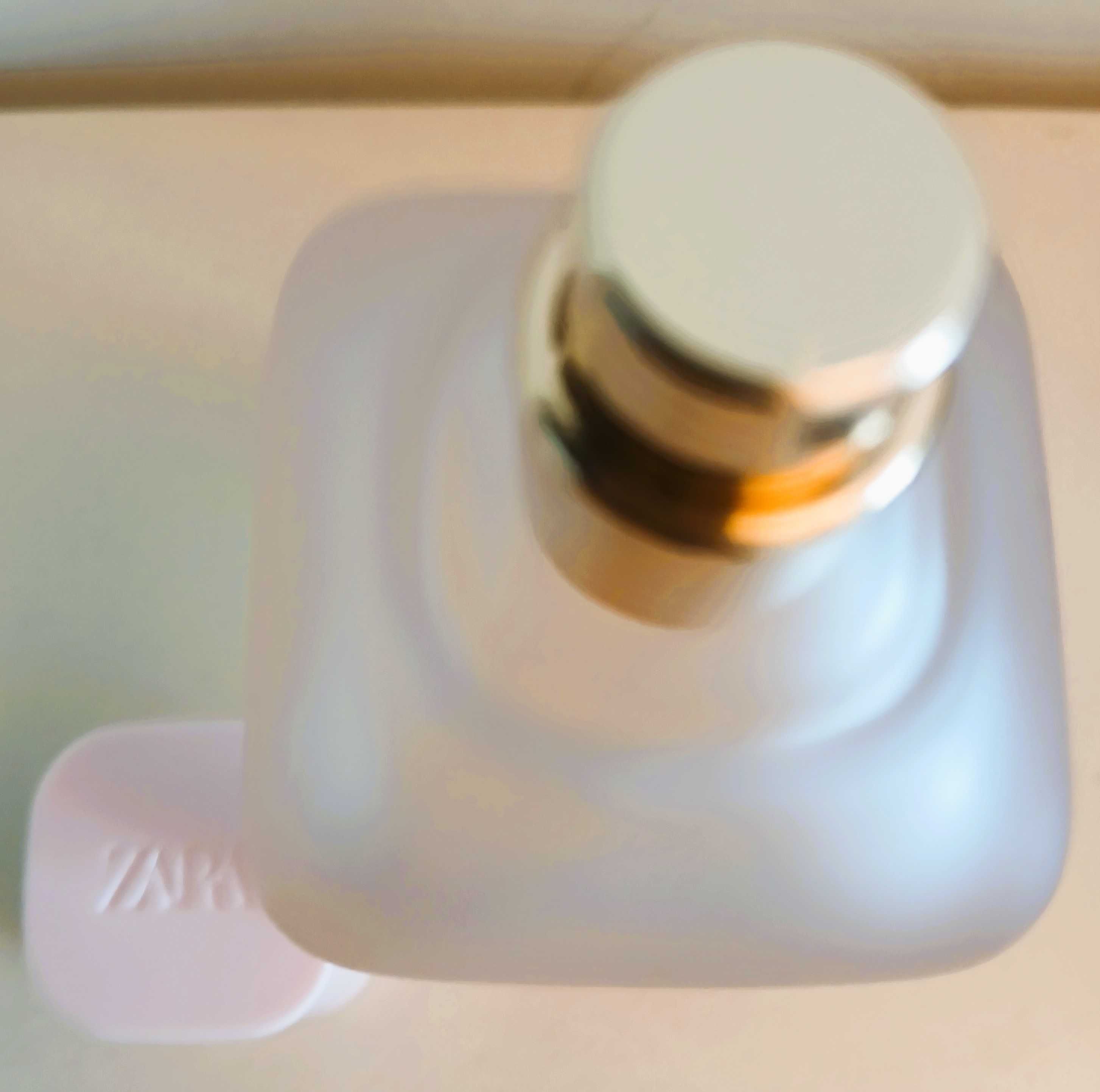 Linen Musk marki Zara