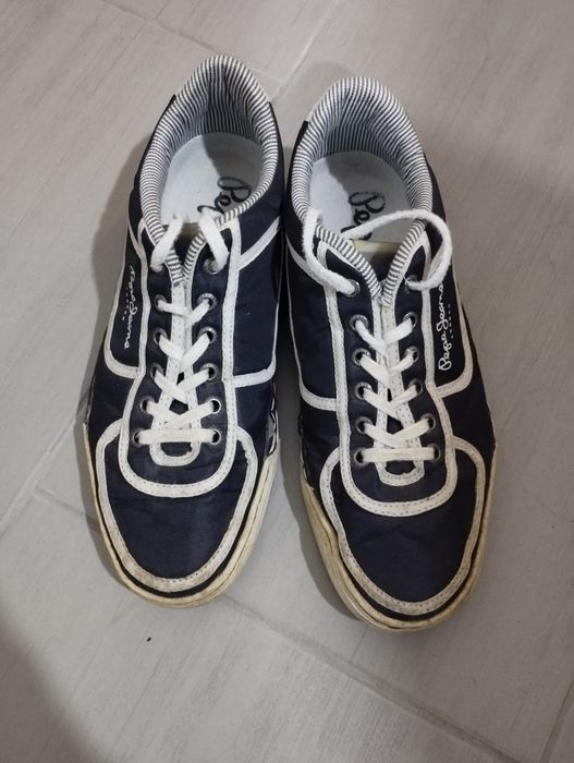 Sapatilhas Pepe Jeans em bom estado
