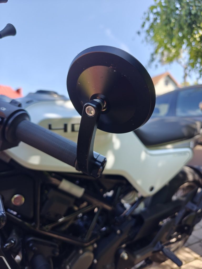 Motocykl Husqvarna 401 Vitpilen