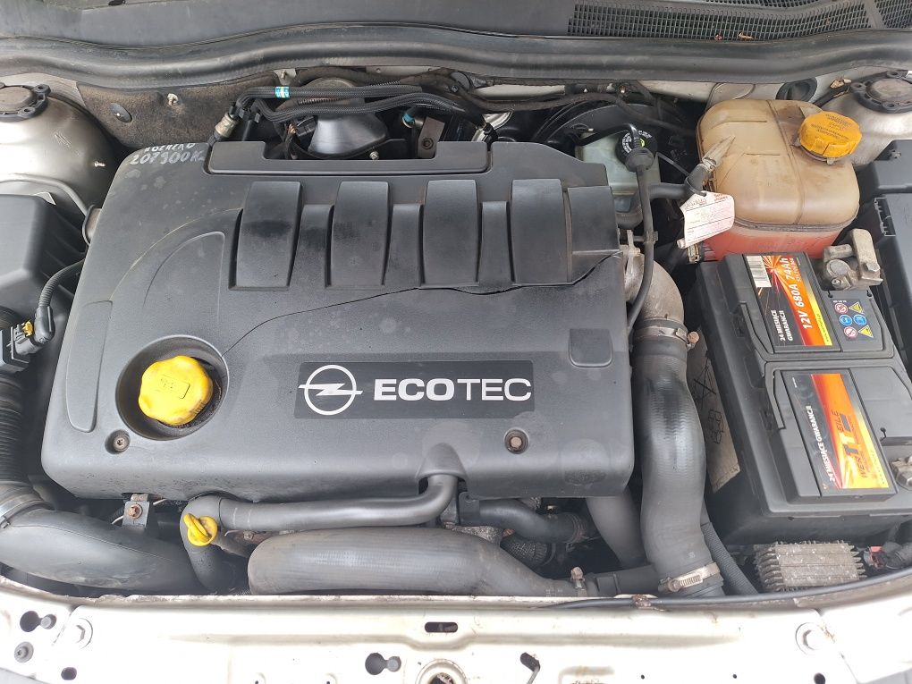Opel Astra H 1.9cdti uszkodzona Faktura vat