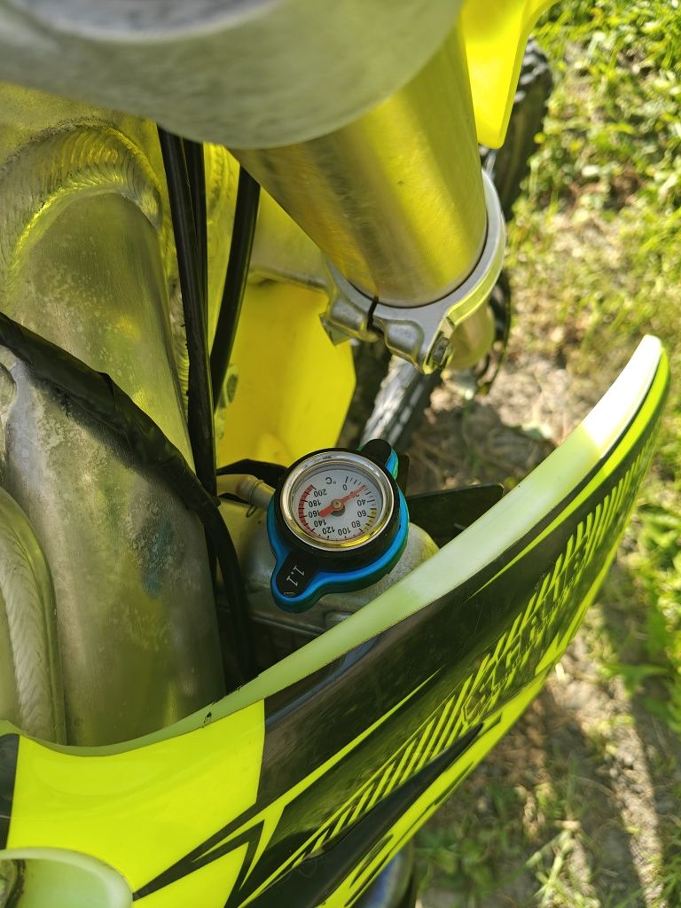 Suzuki RM-Z 250 2012 кросовий мотоцикл кросс Сузукі рмз 12