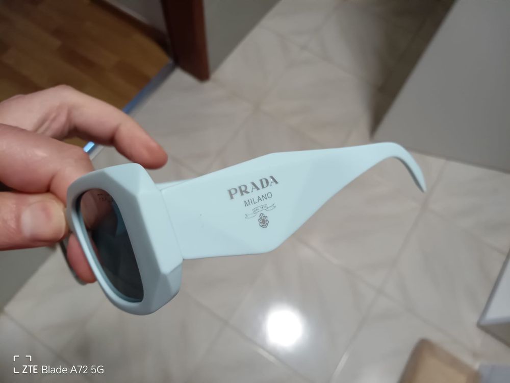 Oculos de sol NOVOS