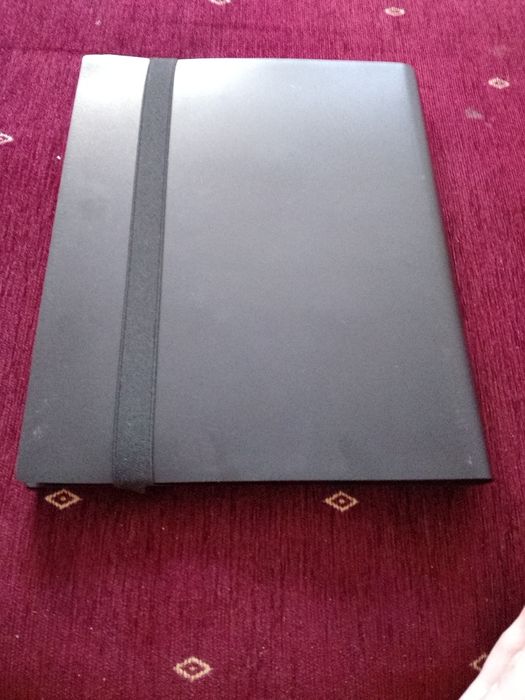 Album z zdjęciami piłkarzy