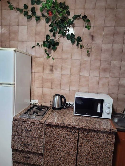 Посуточная аренда квартиры- Левада,проспект Аэрокосмический( Гагарина)