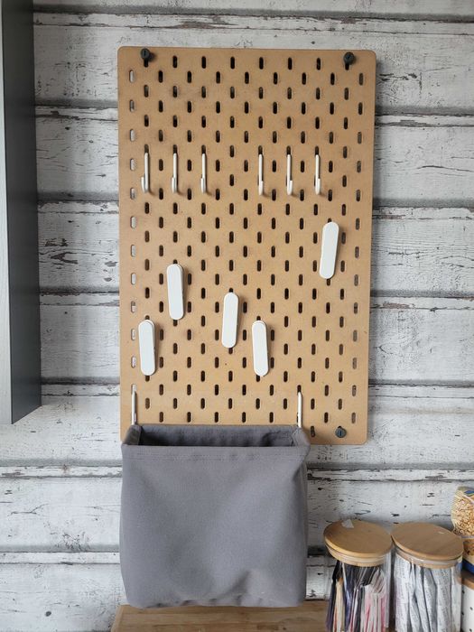 Tablica perforowana skadis ikea drewno