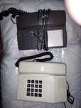 Vendo telefones novos