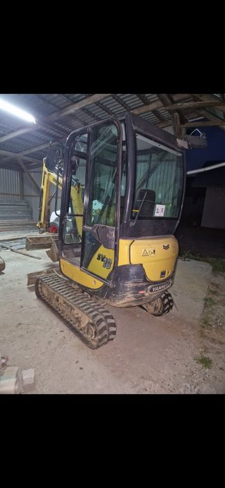 Minikoparka yanmar sv18