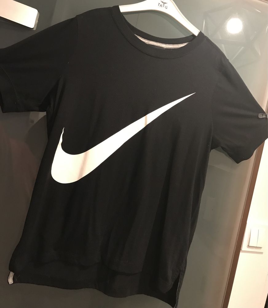 Koszulka Nike czarna rozmiar S