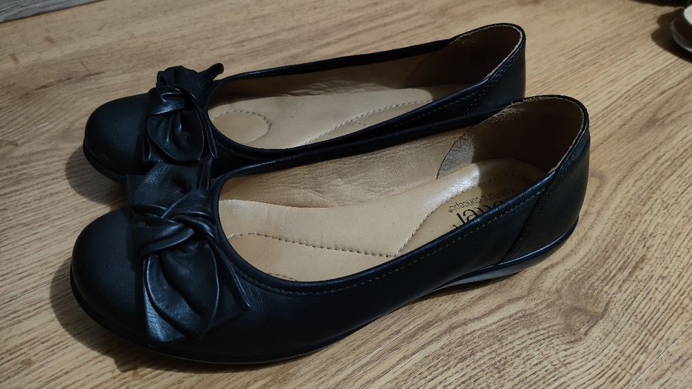 Buty dziewczęce rozmiar 35