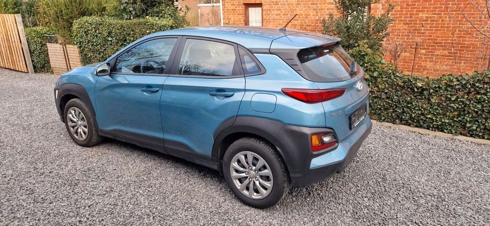 Hyundai Kona hyundai kona turbo 2019 rok serwis asystent pasa ruchu zamiana