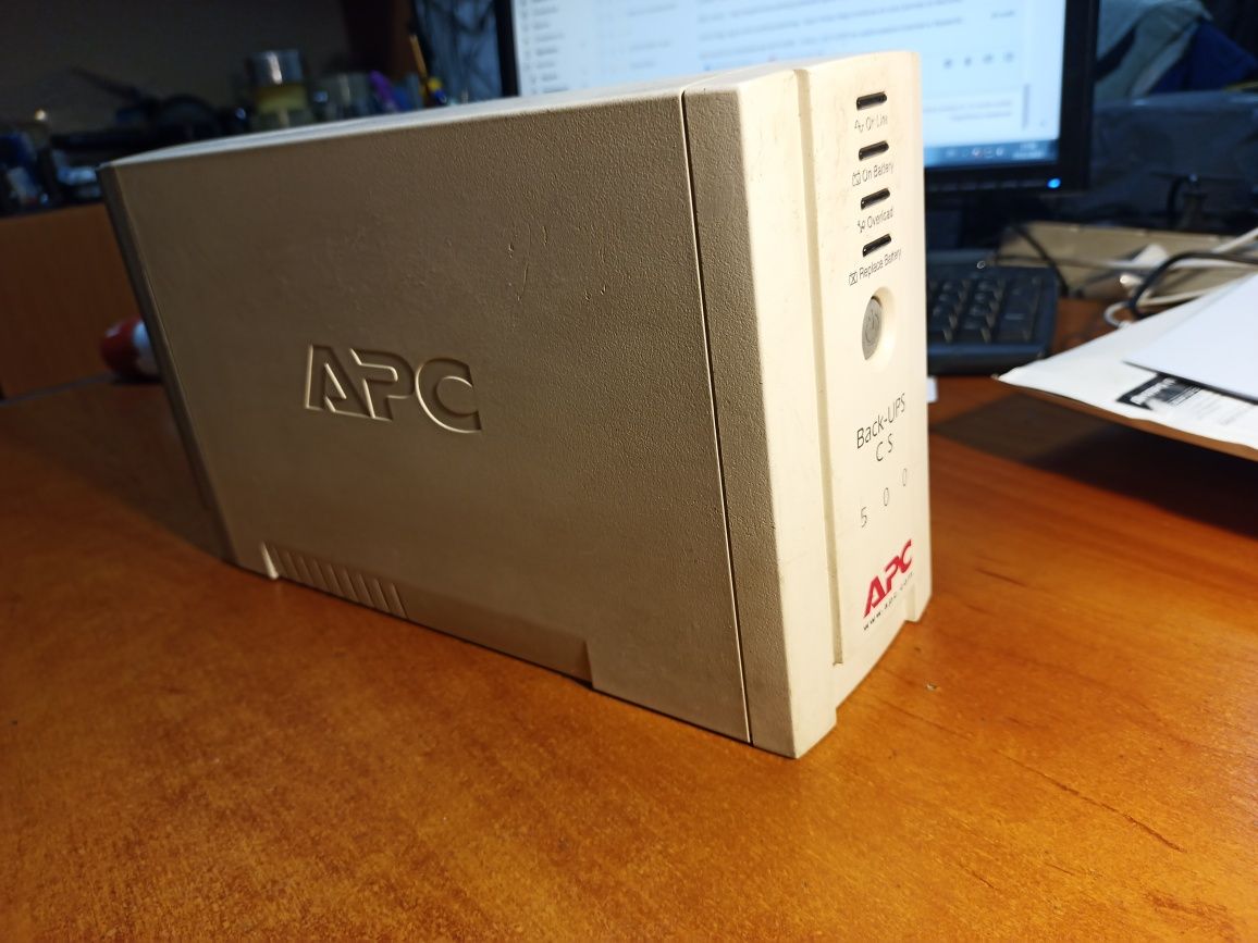 ИБП APC 500 под внешний аккумулятор, фильтр синус