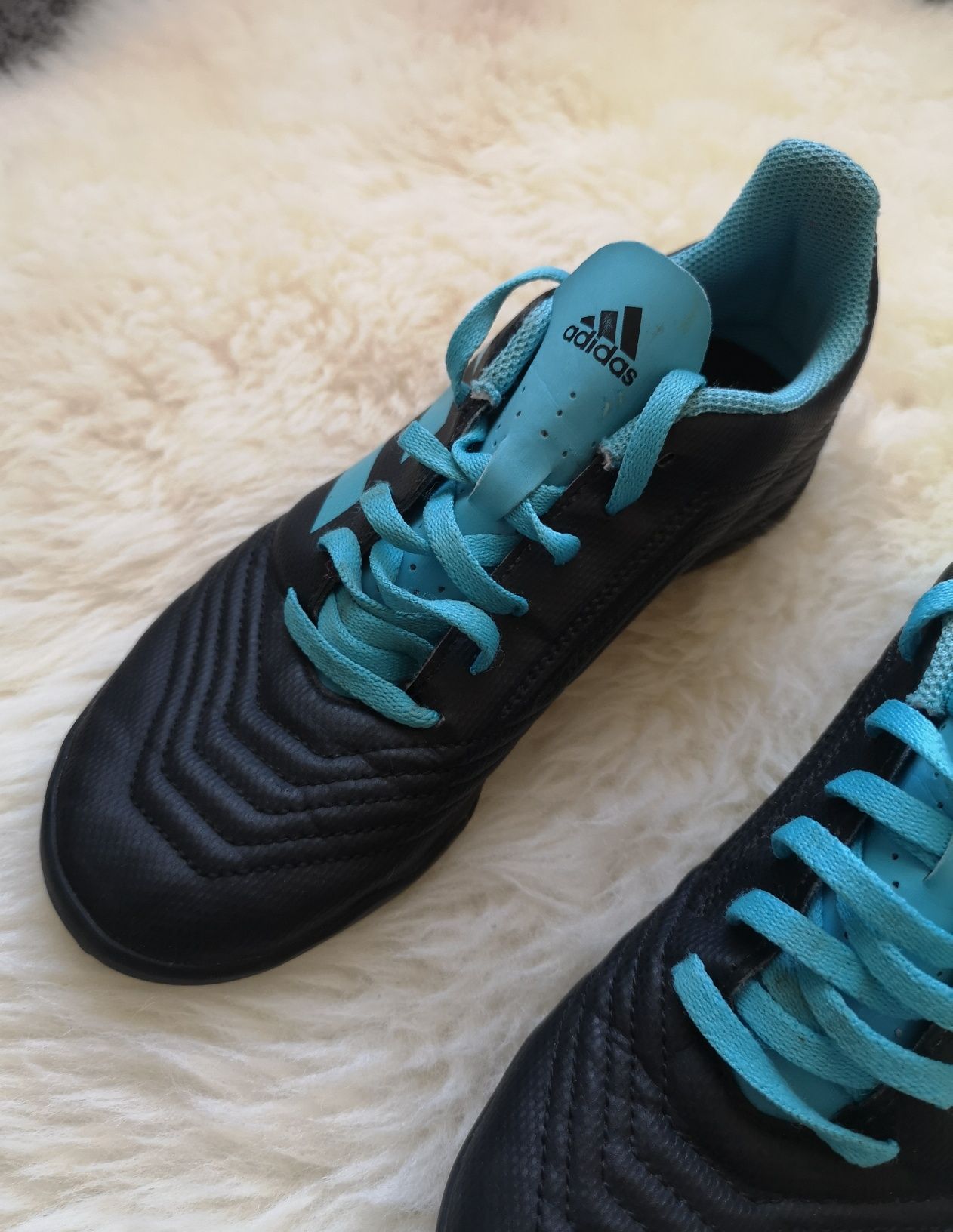 Chłopięce buty piłkarskie | ADIDAS Predator | r. 36