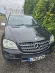 Mercedes ML 320 w całości lub na części  anglik