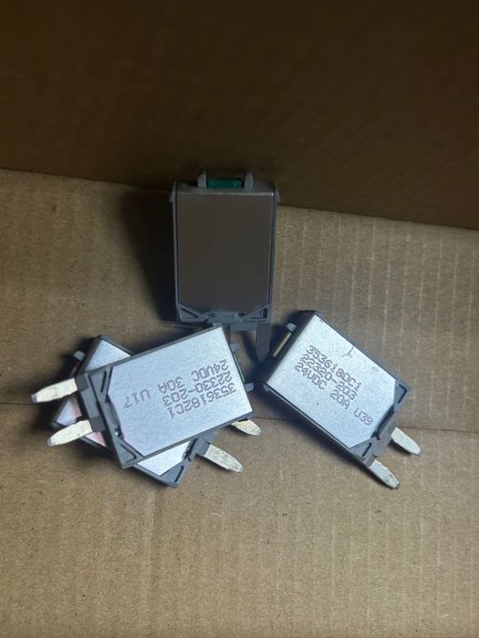 запобіжник Navistar International