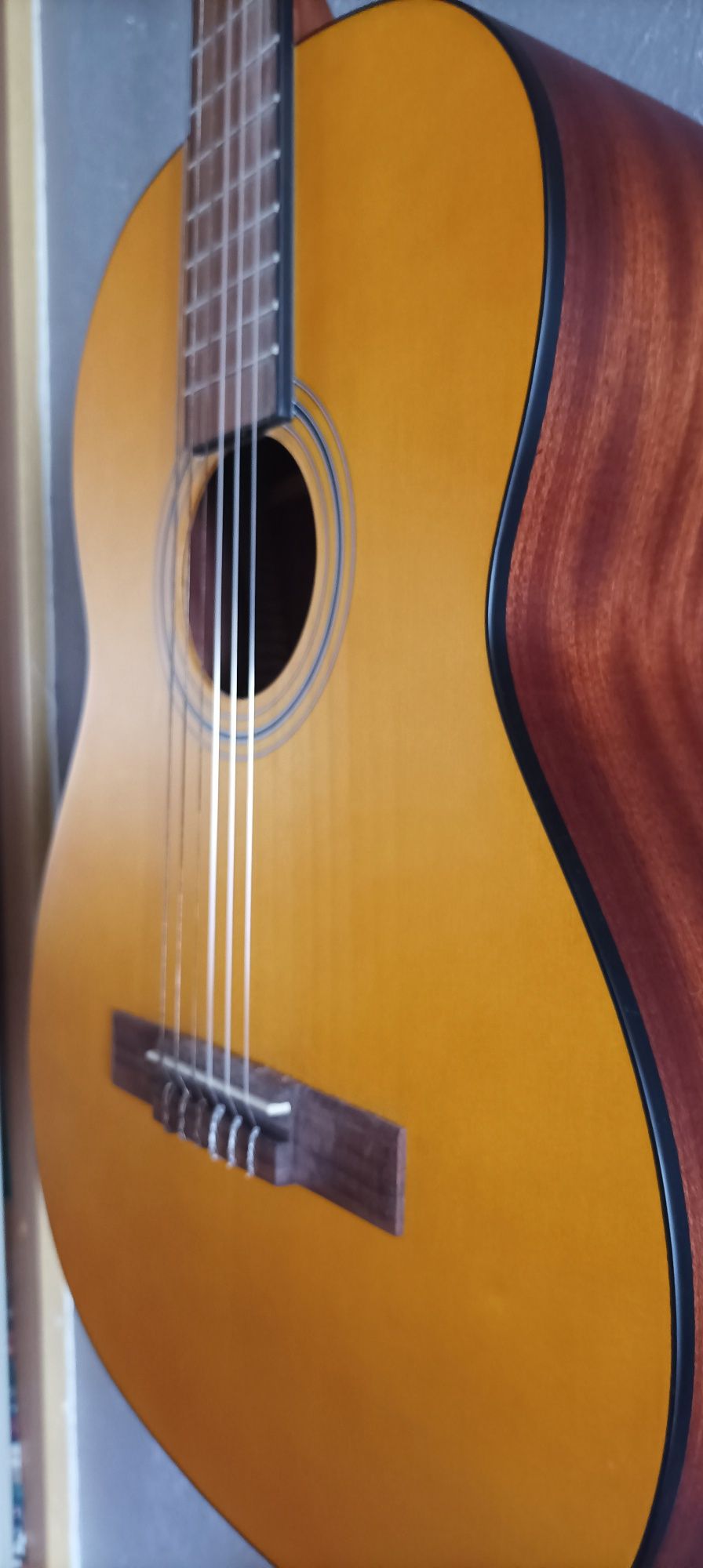 Nowa gitara klasyczna akustyczna Fender 4/4