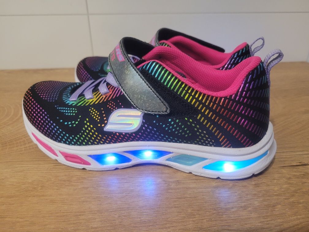 NOWE Skechers adidasy/sneakersy r. 36 wkładka 23 cm świecące S-Lights