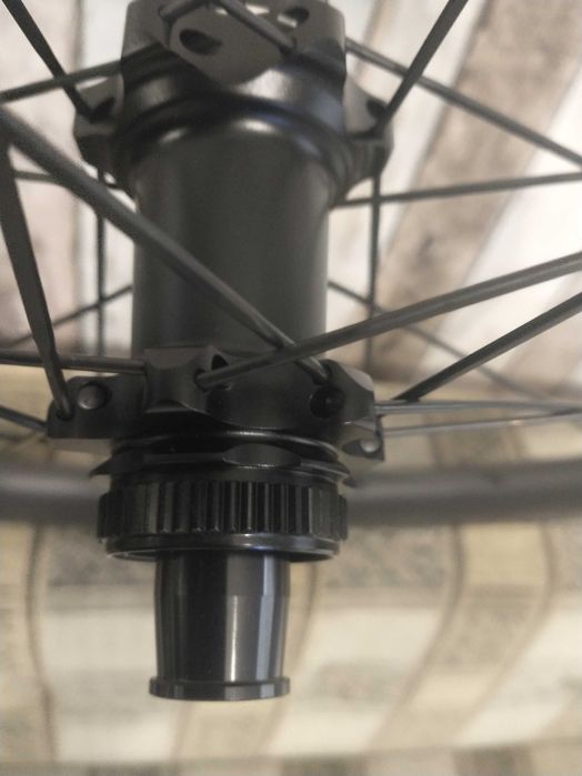 Koła karbonowe CSCT31,UD matte, 40x32,centerlock,tubuless,gravel/szosa