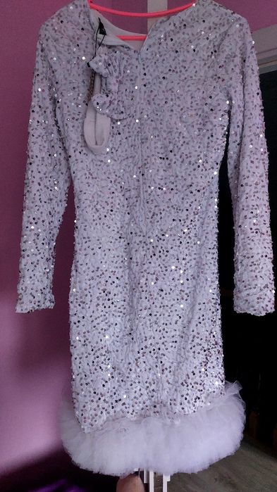 Святкова сукня для дівчинки