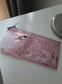 Косметичка Too faced