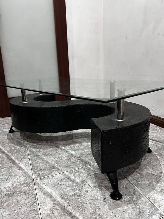 Mesa de Centro em Vidro