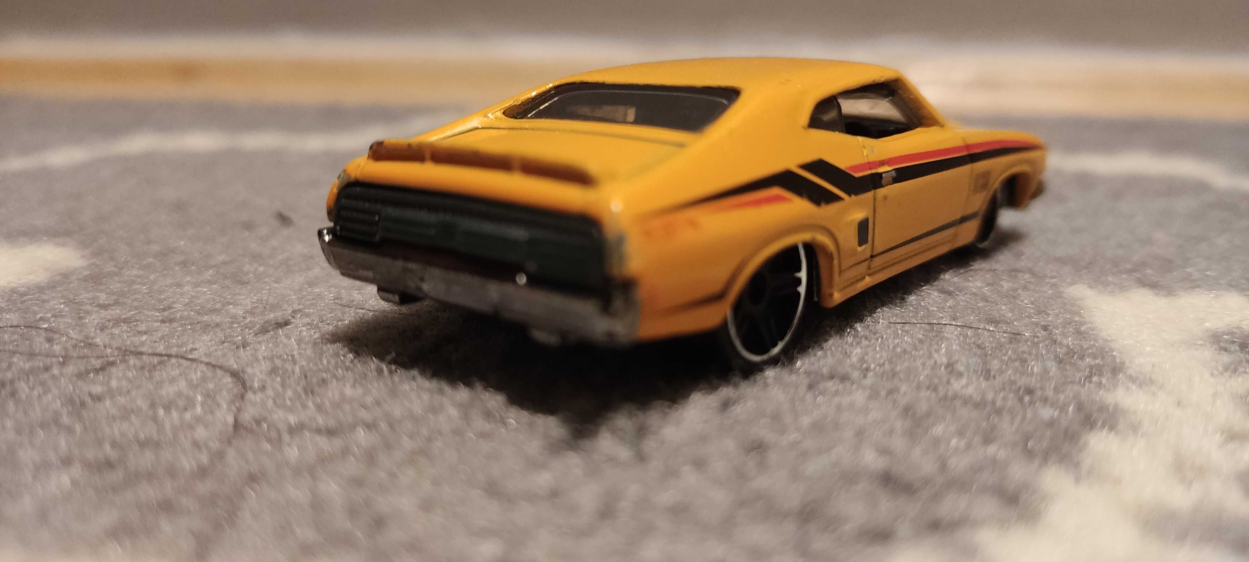 Hot Wheels HW Showroom '73 Ford Falcon XB - Yellow
