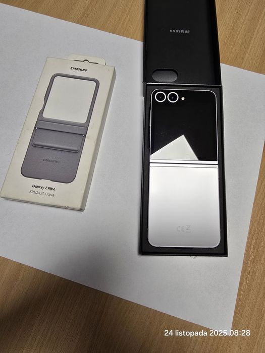 Samsung Z Flip 6 5G 12 GB/256 GB Silver gwarancja