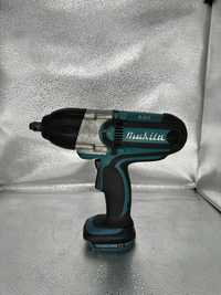 Аккумуляторный гайковерт Makita DTW 450