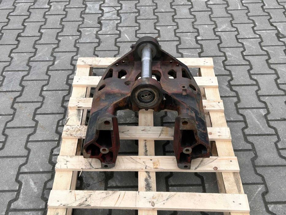 Wspornik osi napędowej | URSUS/ZETOR | 914, 1614, 10145, 12145 itp.