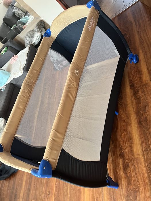 Łóżeczko turystyczne