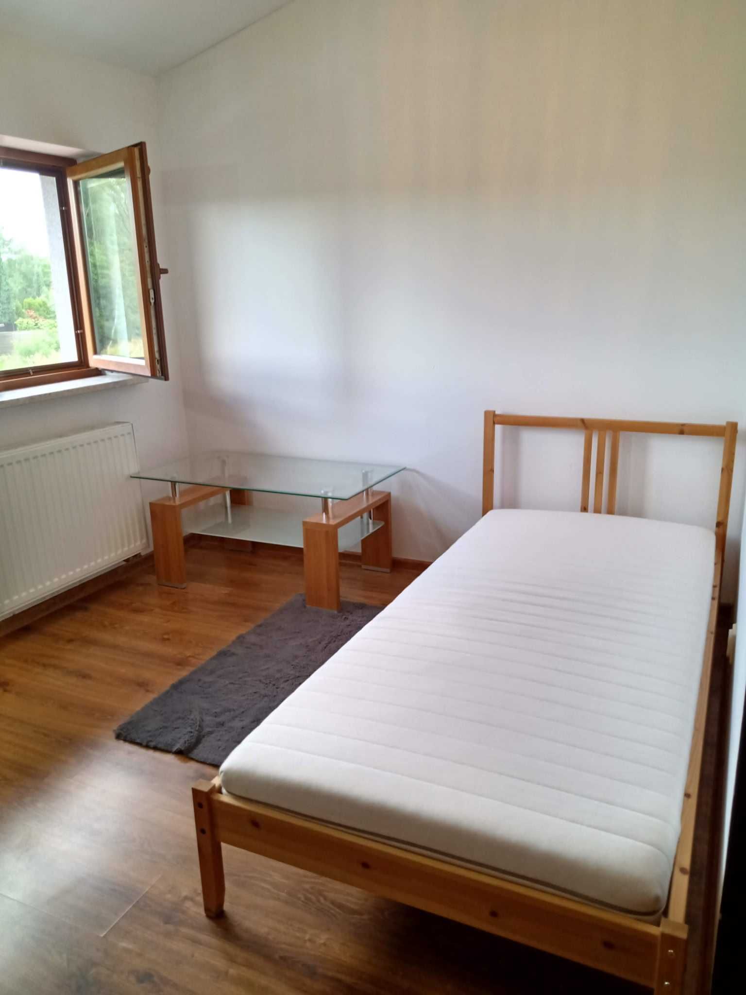 Dom z basenem we Wrocławiu