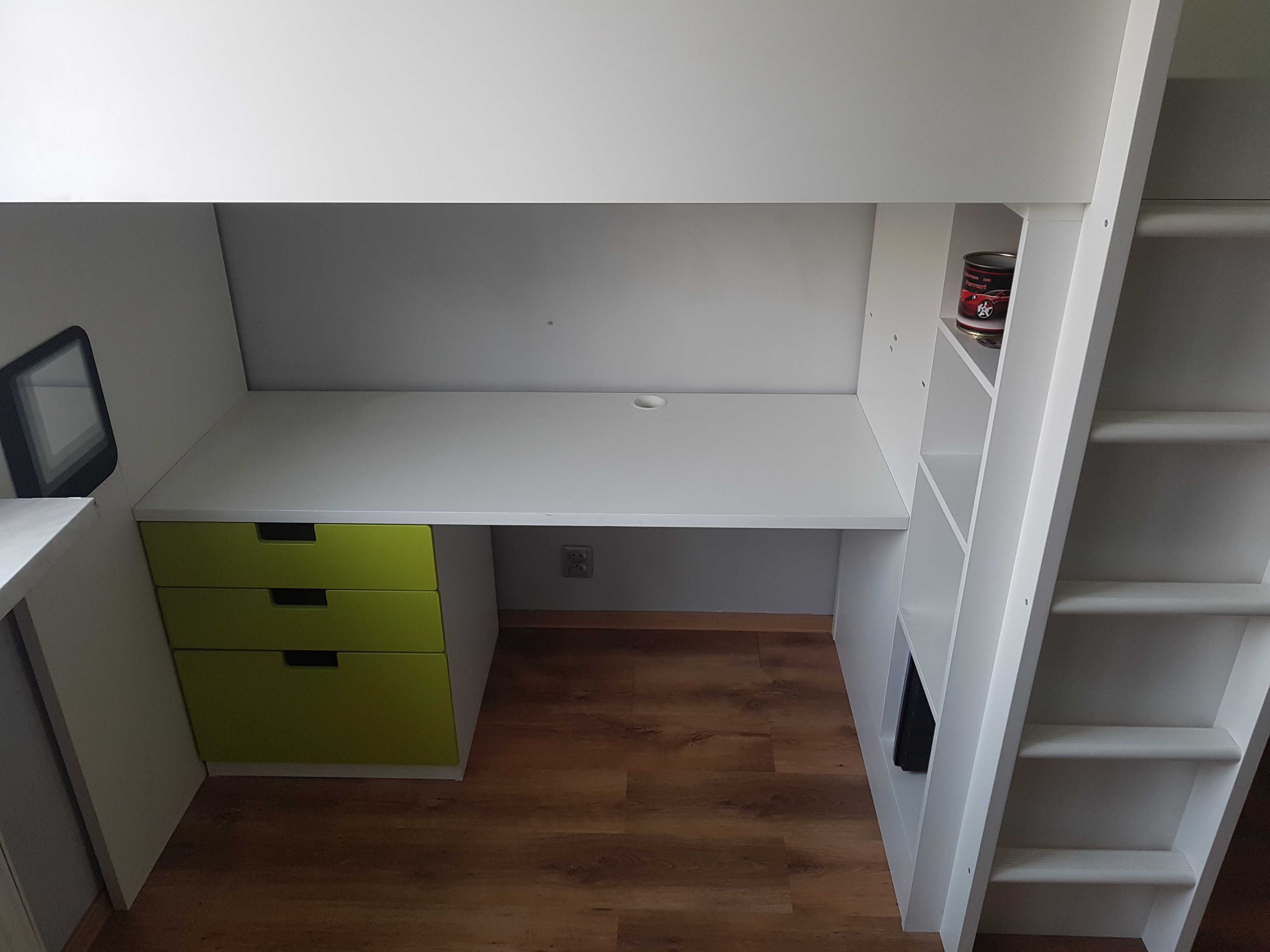 Łóżko na antresoli z biurkiem i szafą SMÅSTAD  IKEA