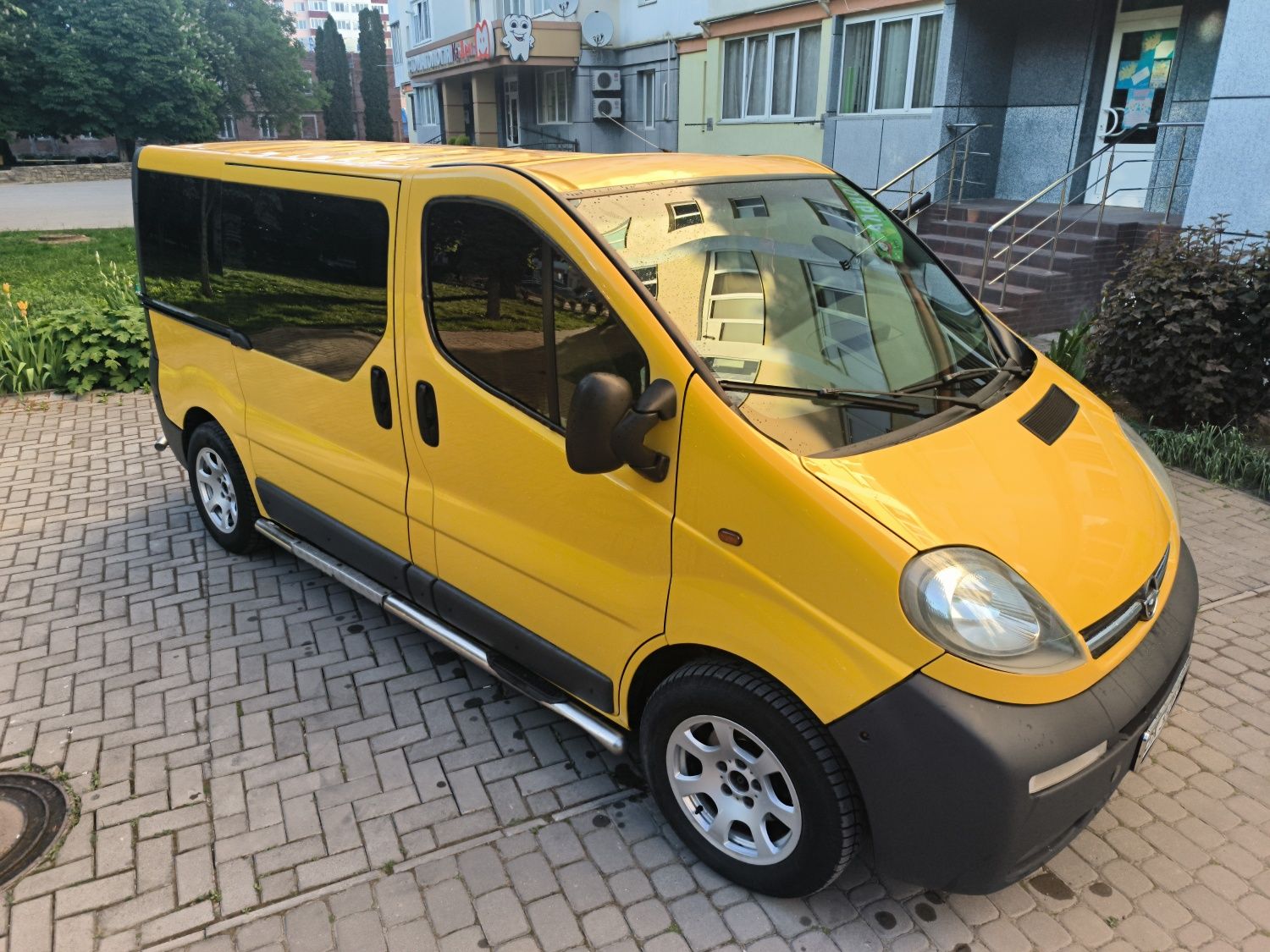 Opel Vivaro, 1.9 супер стан